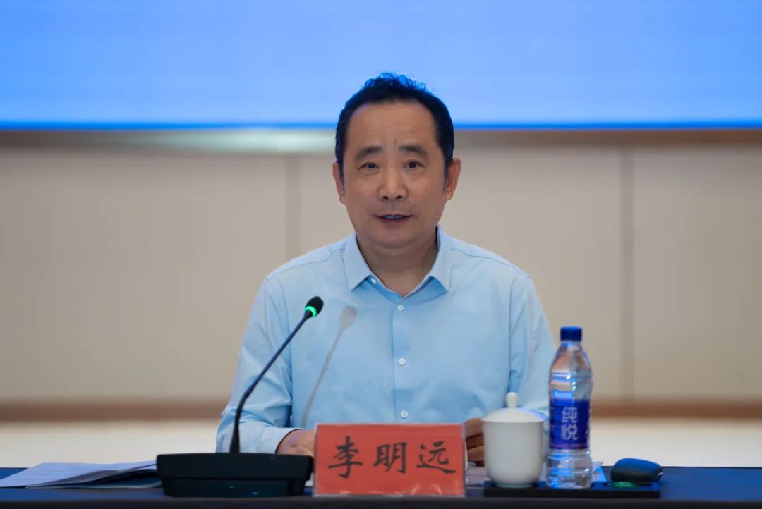 全省市（区）统战部长座谈会召开-2.jpg